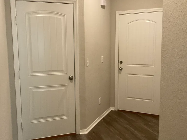 10716 Lori Kaye Dr — Photo 14