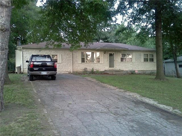 1st image of 1005 N 69th St