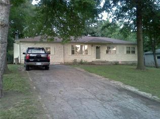 1005 N 69th St, Kansas City, KS 66102