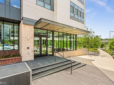 1761 Old Meadow Rd #104, McLean, VA, 22101