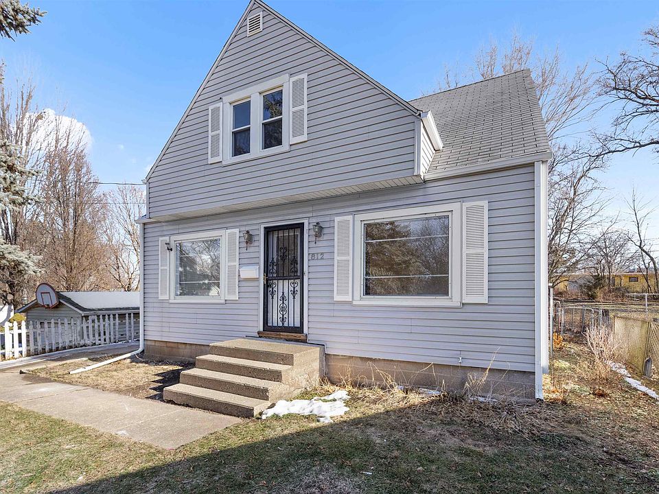 1st image of 812 Jordan Pl