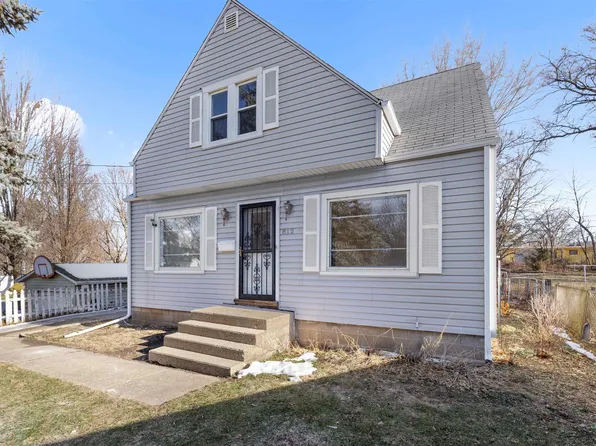 812 Jordan Pl, Rockford, IL 61108