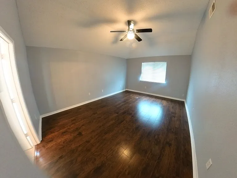 1934 S Village Green St — Photo 24