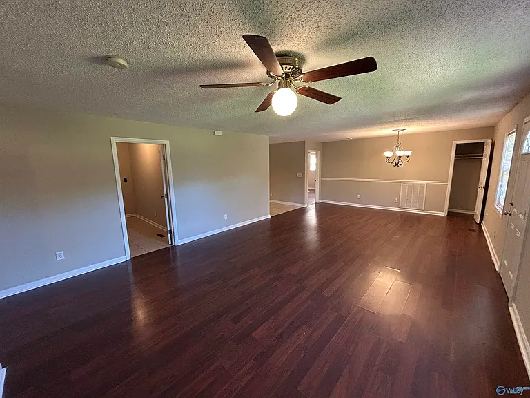 2212 Ricky Rd NW — Photo 5