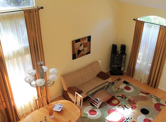 4th image of 2270 Faircrest Dr