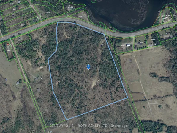 11146 State Highway 118, Algonquin Highlands, ON K0M 1J1