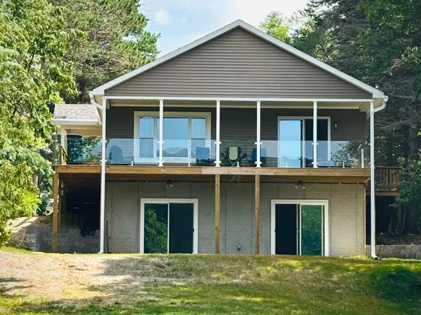 4859 Rushton Rd, Central Lake, MI 49622