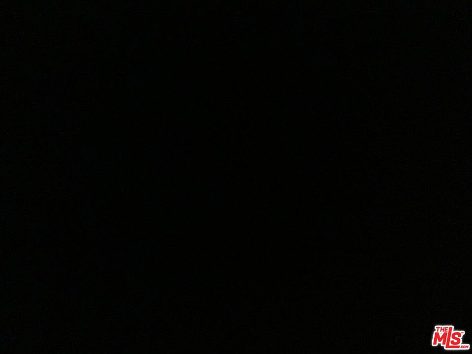 1st image of 107 Foxtail Dr