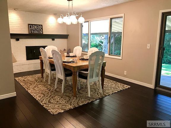 5th image of 1852 Malibu Dr
