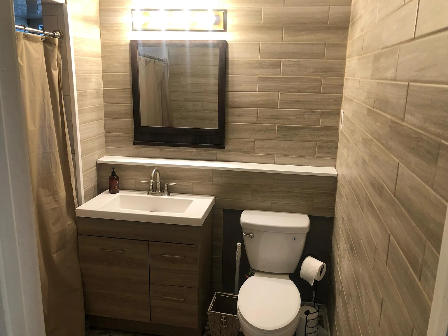 3 bed, 1400 sqft, $1,675 — Photo 2