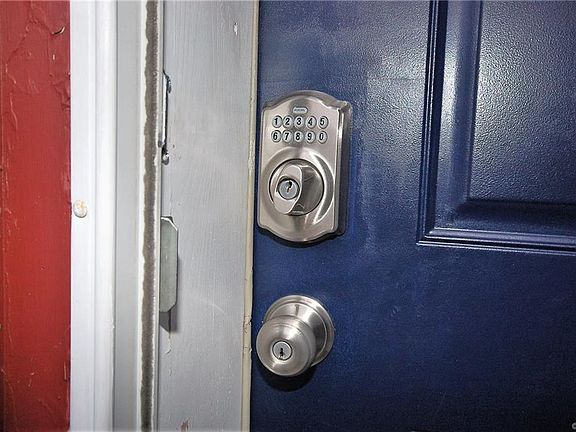 3rd image of 4602 Chiswell Dr