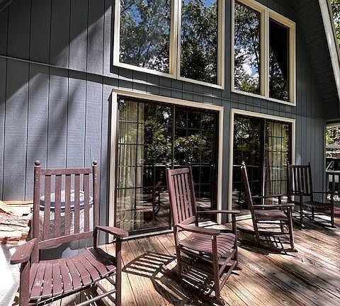 3rd image of 673 Chalet Village Ln #673