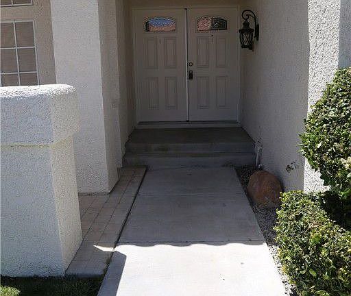 3rd image of 3359 Shallow Pond Dr