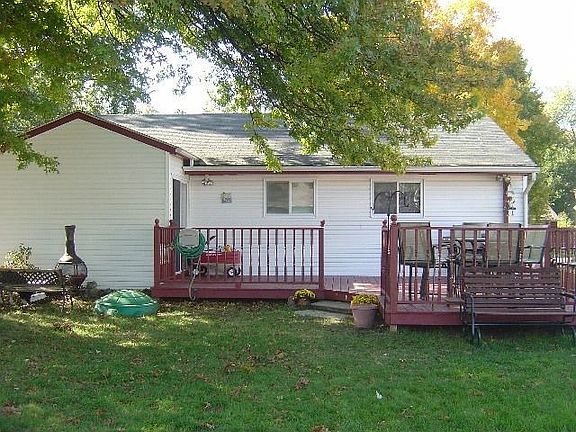 2nd image of 1116 Joyce Ln
