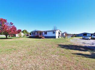 1111 Maple Hill Rd, Lebanon, TN 37087