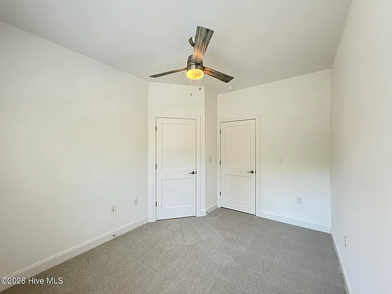 355 James St — Photo 28