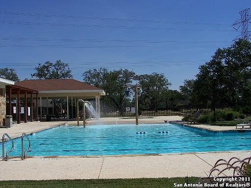 5th image of 5510 W Southern Oaks