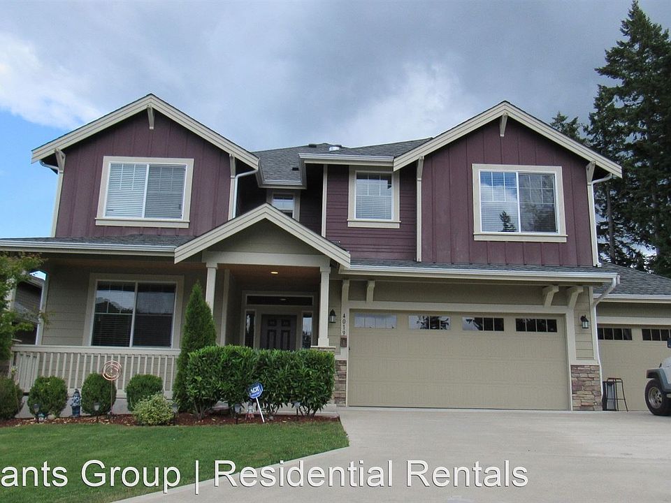 1st image of 4019 19th Ave NE