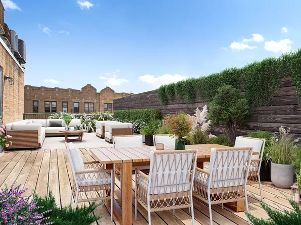 98 Havemeyer Street image 1 of 10