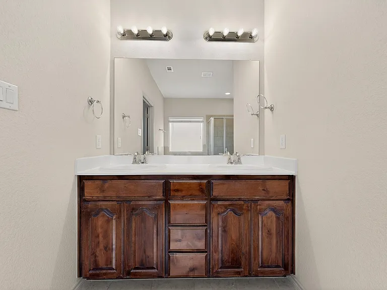 7516 Red Stag St — Photo 15