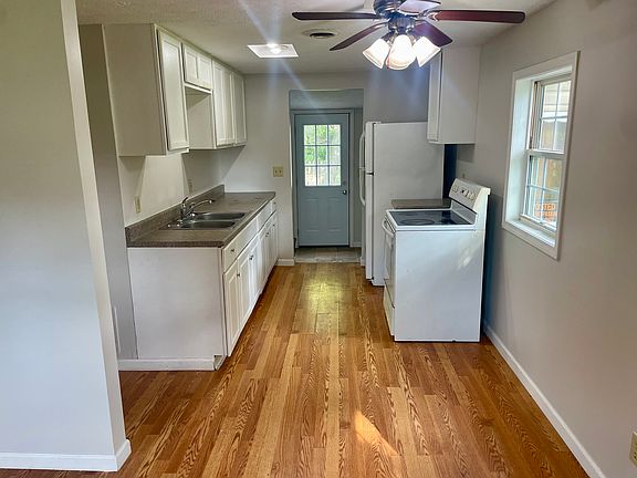 5th image of 613 Markley Ave