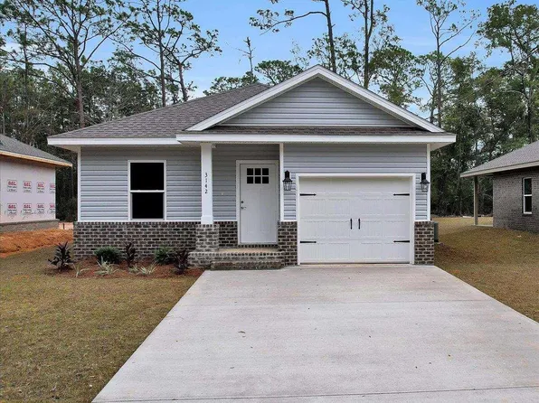 3142 Glade Dr, Milton, FL 32583