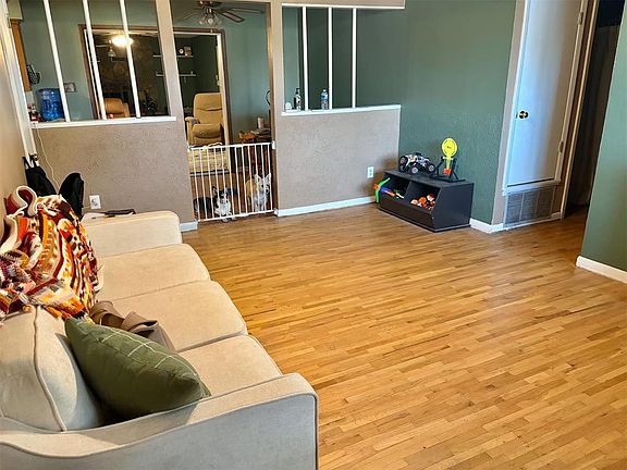 4th image of 234 Circle Dr