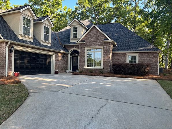 19 Oakwood Dr