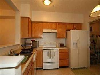 3rd image of 351 Doublegate Dr #6A
