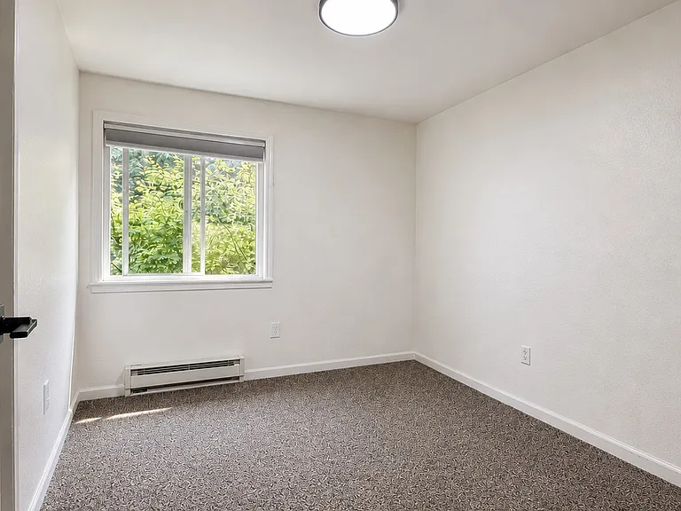 12723 NE 116th St #G302 — Photo 9