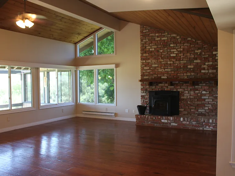 4281 E Highway 246 — Photo 28