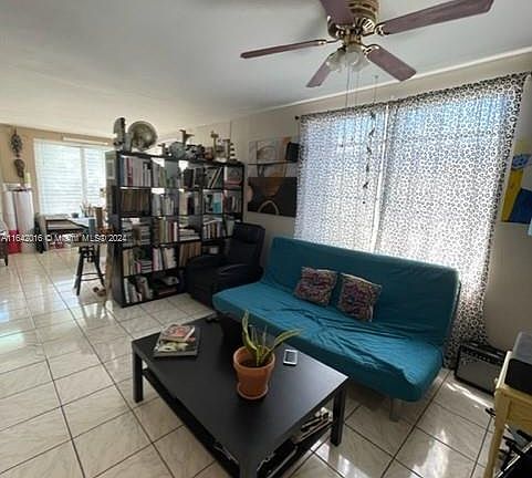 2nd image of 1150 Euclid Ave APT 204