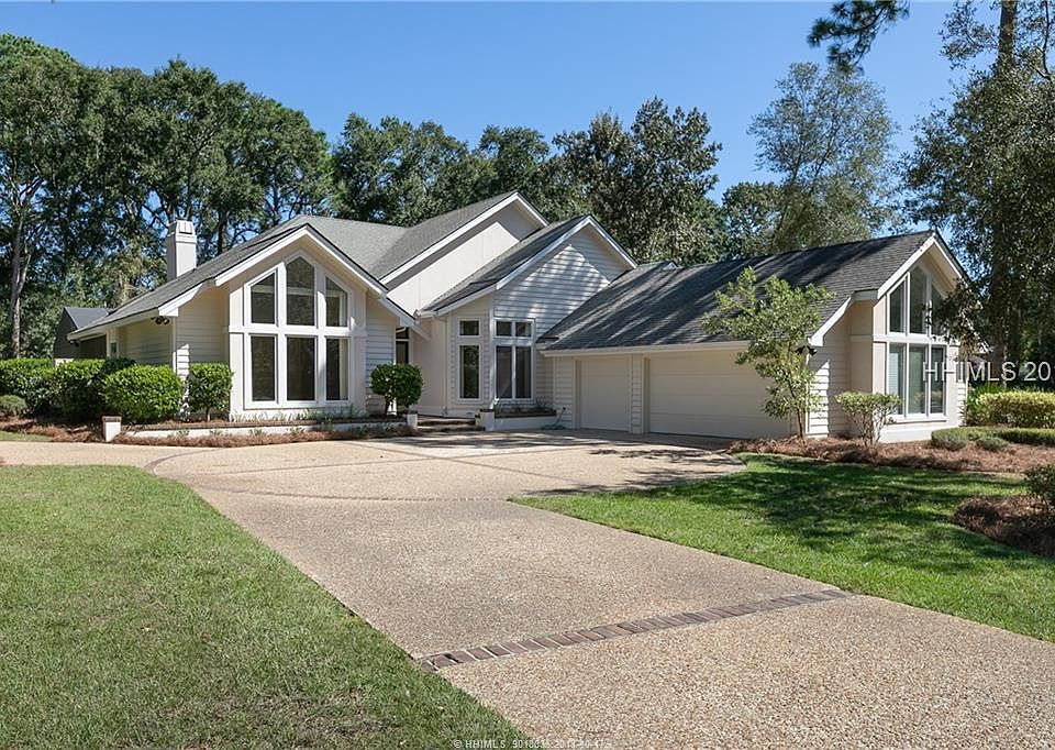 1st image of 18 Wedgefield Dr