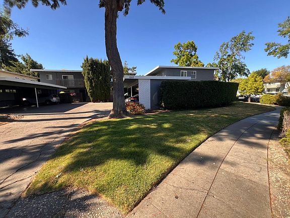 4th image of Ravenscourt Ave