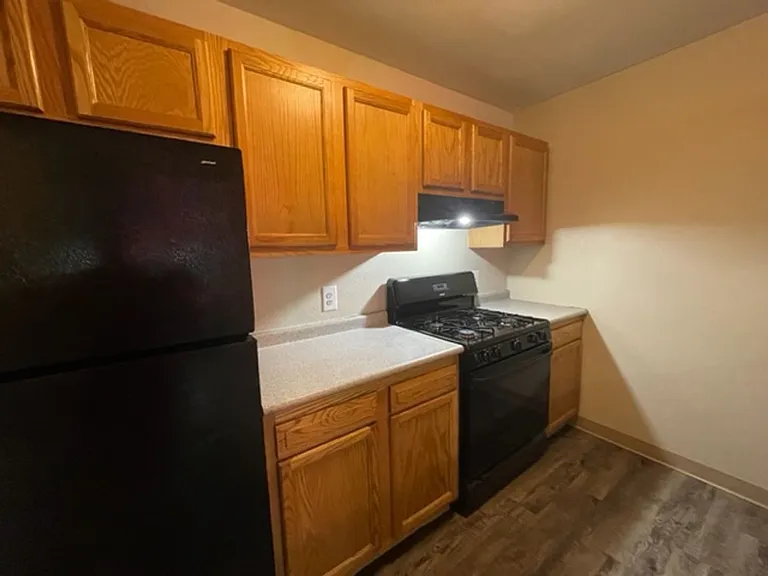 2340 Michael Ave SW — Photo 35