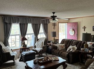 252 Shattles Loop, Brooklyn, MS 39425