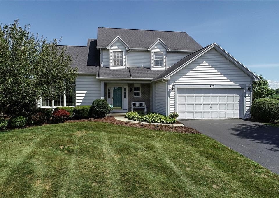 1st image of 428 Pineville Ln