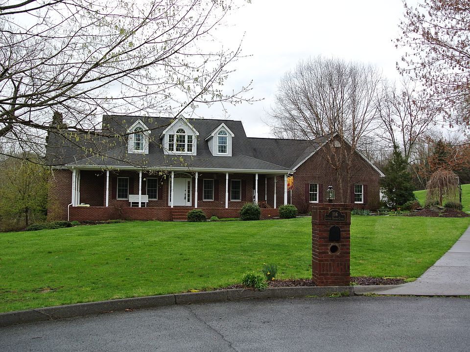 GREAT CURB APPEAL