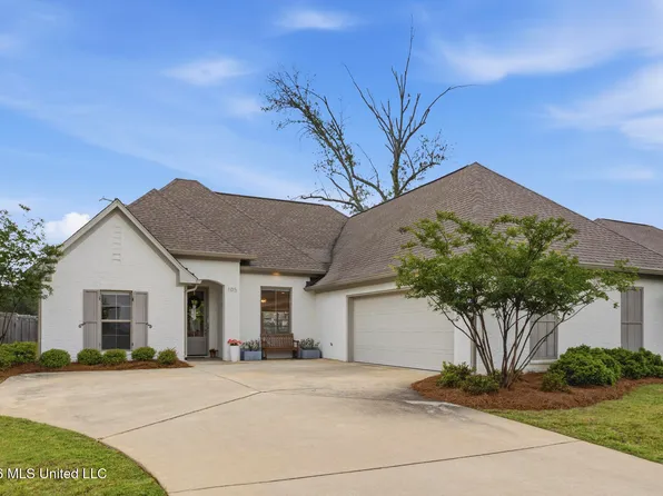 105 Shore View Dr, Madison, MS 39110