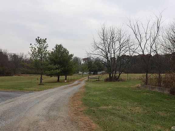 2nd image of 8101 State Route 350