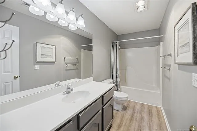 3827 W Galveston Pl — Photo 12