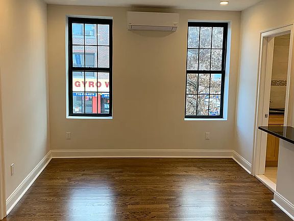 5th image of 3008 36th St