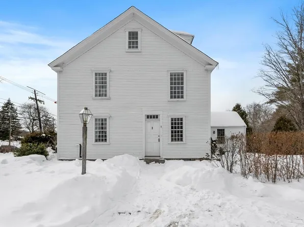 5 Lowell St Unit 5, Carlisle, MA 01741