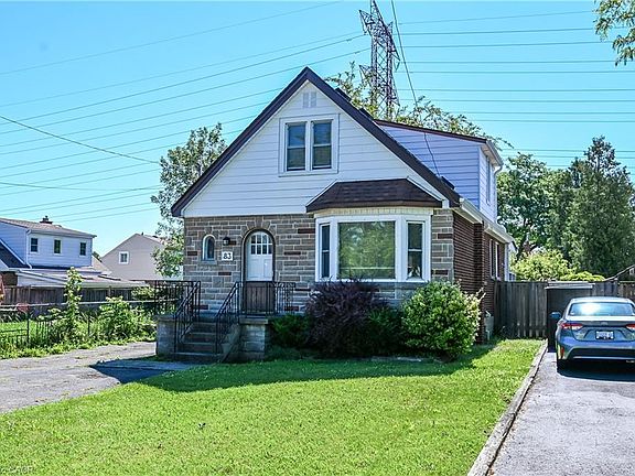 3rd image of 83 Aberfoyle Ave