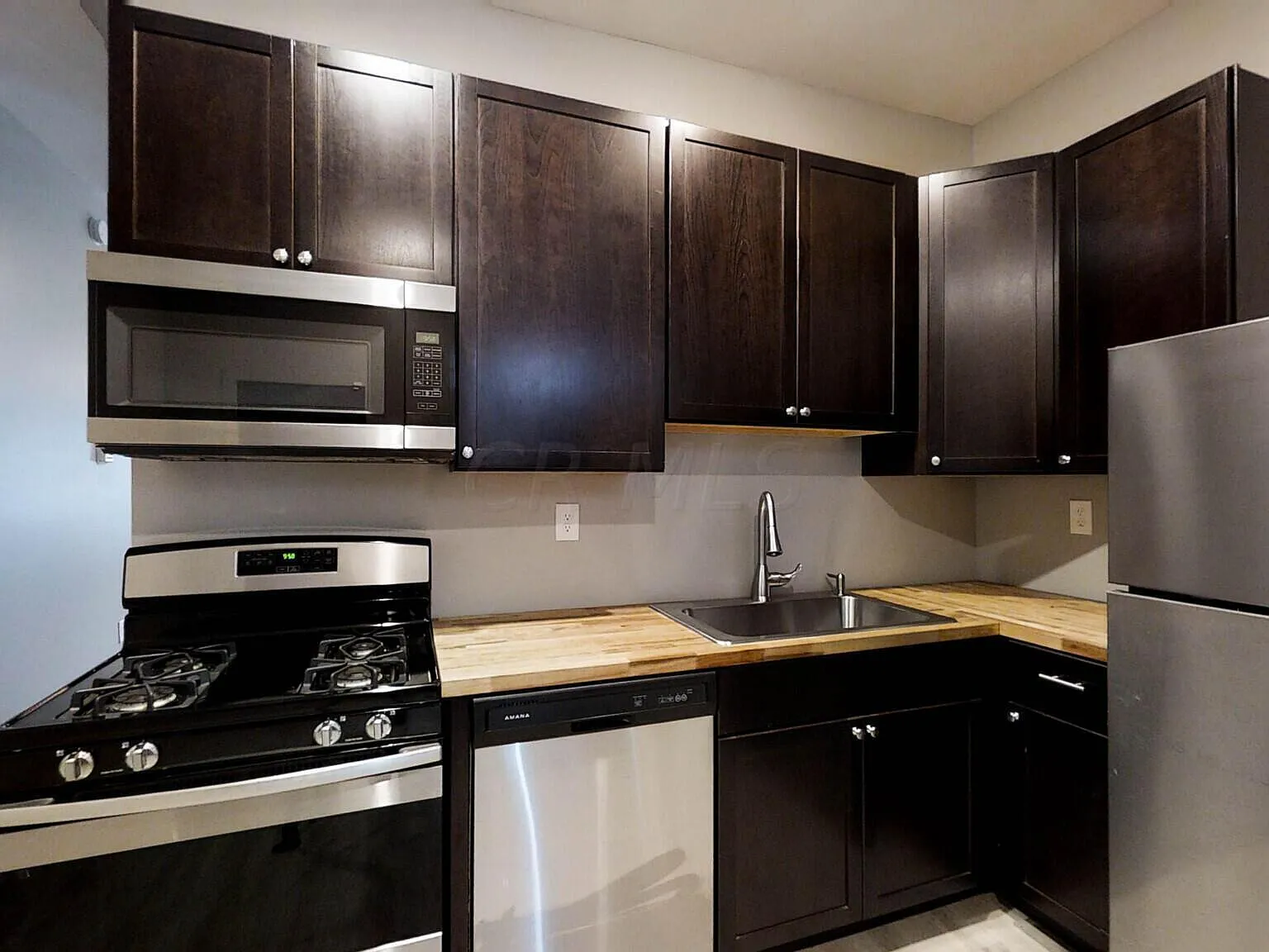 3 bed, 1.5 bath, 1500 sqft, $1,775 — Photo 4
