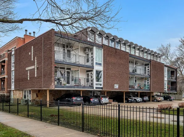 6121 W Higgins Ave APT A1, Chicago, IL 60630