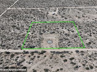 11961 S Sherry Rd, Yucca, AZ 86438