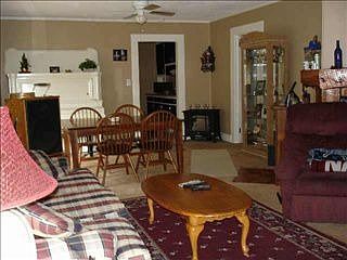 4th image of 205 Trotter Dr