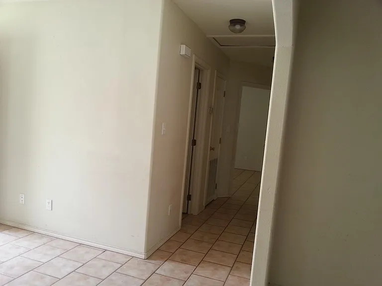 1419 Acme Ln #4 — Photo 10