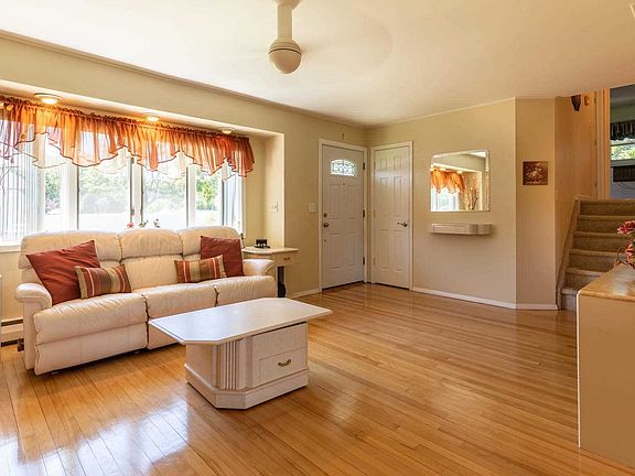 4th image of 1 Gardenia Dr